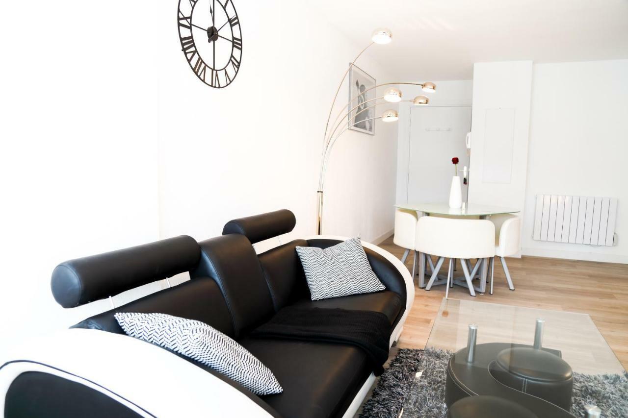 Appartements Du Leman - Proches Geneve - Parkings Prives Gratuits Annemasse Εξωτερικό φωτογραφία